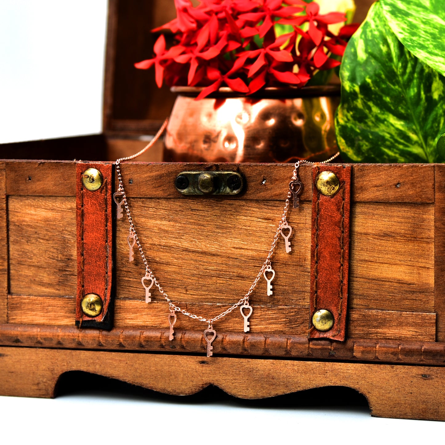 Heart Key (Tanmaniya Necklace)